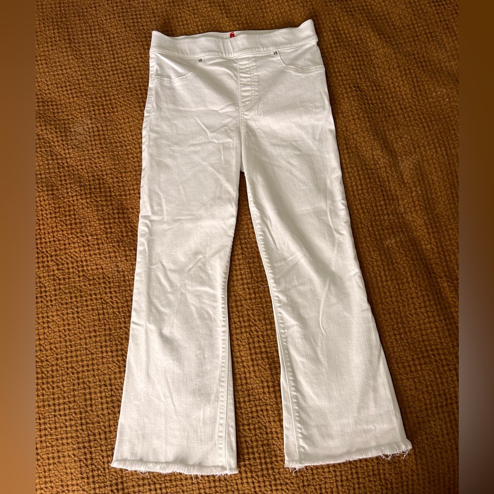 ❌SOLD❌ Spanx Raw Hem Crop Flare Jeans Pants White Medium M